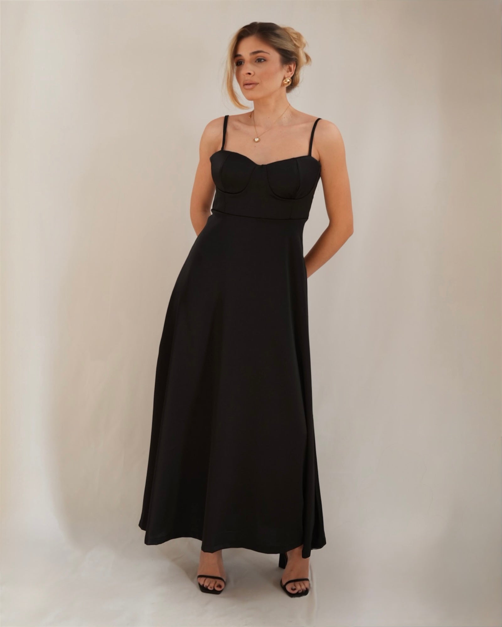 maxi dress with cups Maxi Dress with Pleated Cups. The most elegant and versatile dress for the special occasion