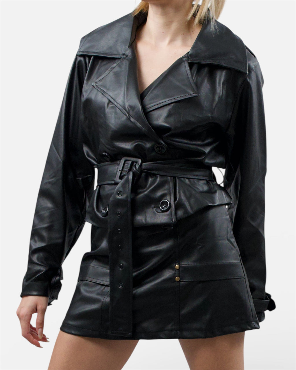 Δερματίνη μαύρο jacket με ζώνη
