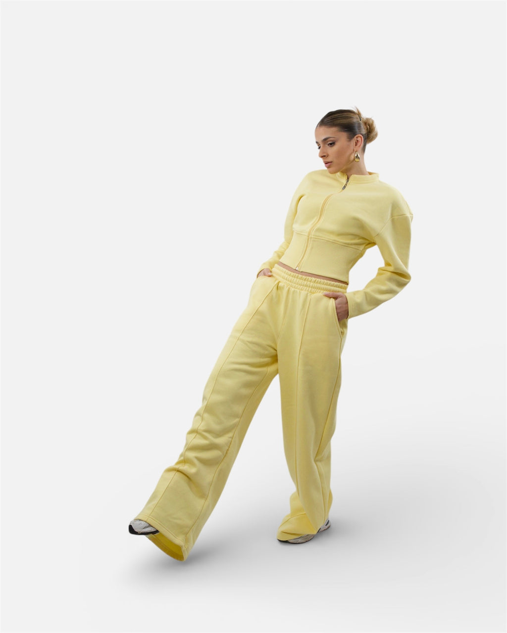 Σετ κίτρινη φόρμα με ζακέτα