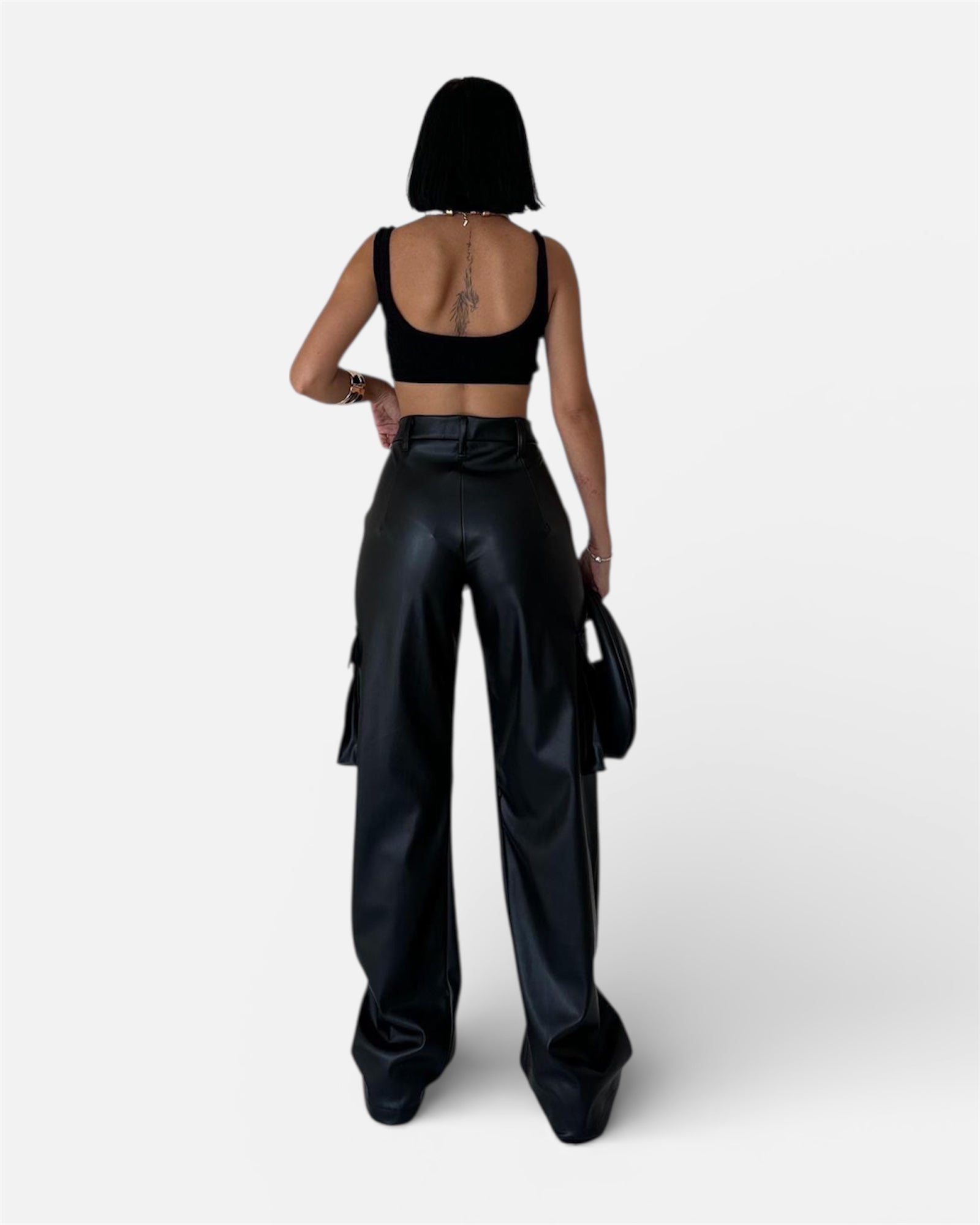 Παντελόνι δερματίνη με cargo τσέπες